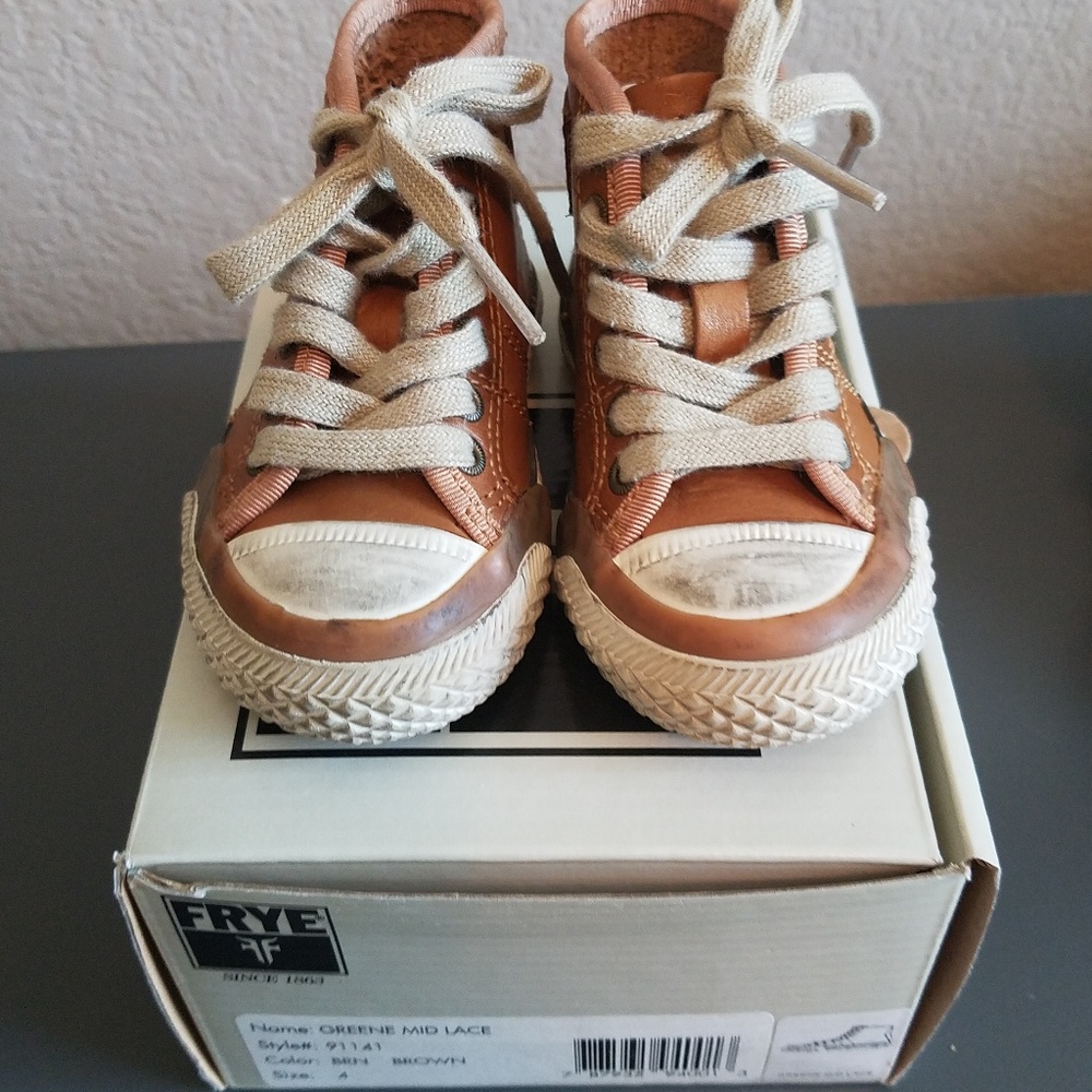 Infant boys sneakers